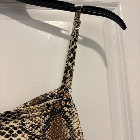 NWT Amazon LYKSAW Store Queen.M Women's Snakeskin Spaghetti Strap Bodysuit - Picture 7 of 8
